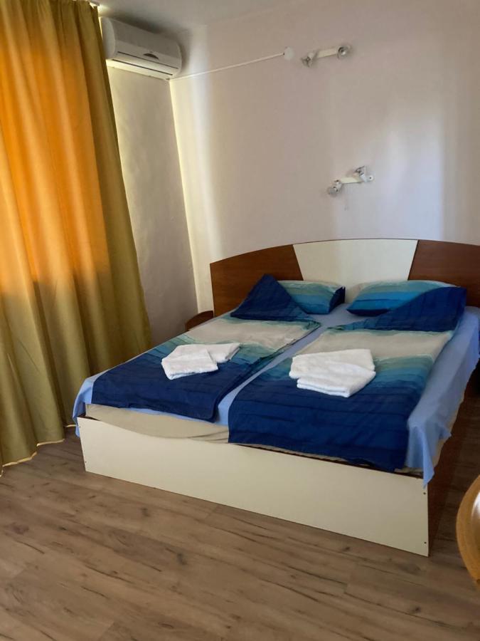 Family Hotel Neptun - Lozenets Exterior photo